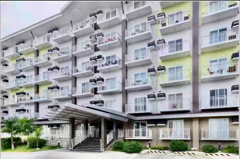 Amani Grand Resort Residences Building A in Cebu City