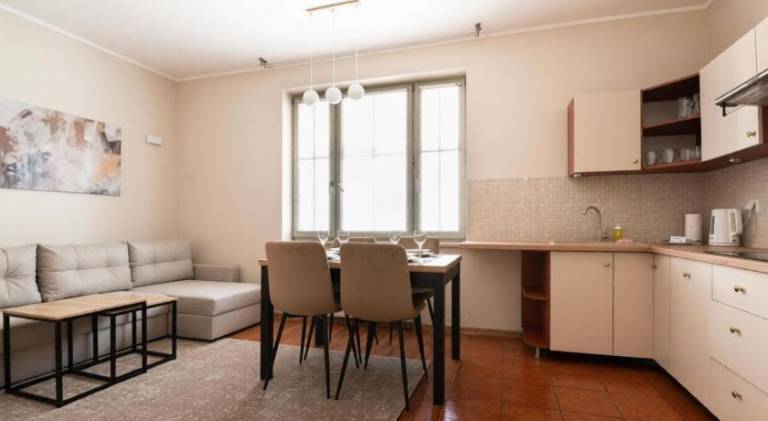 Apartment with 1 room for 4 persons — photo 2