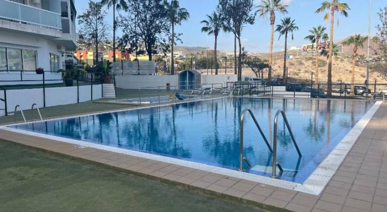 Holiday apartment with private pool — photo 3