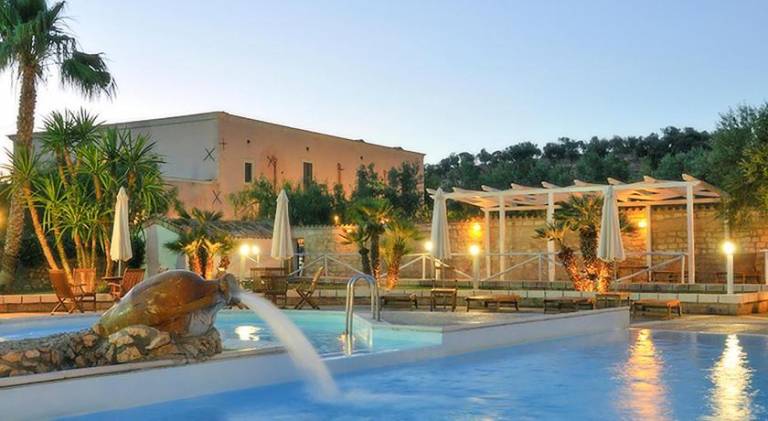 House with private pool & yard | Pets are welcome in San Giovanni Rotondo