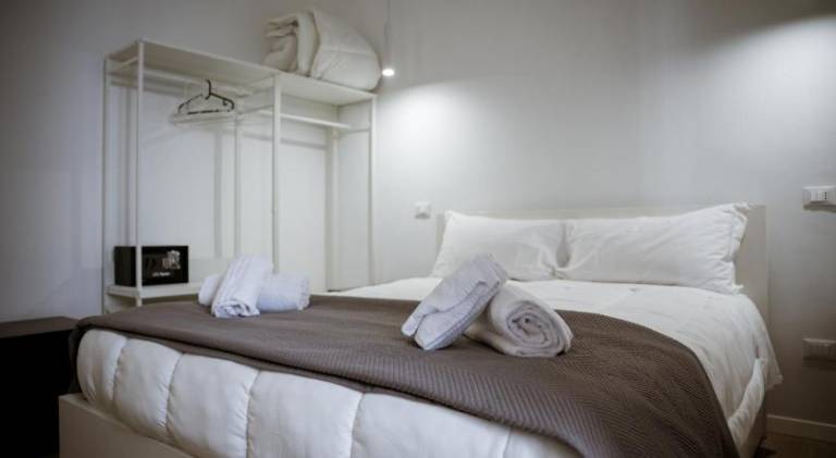 House with 1 room for 5 persons in Cefalù