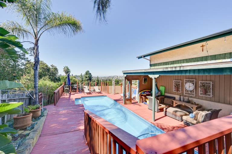 La Mesa Vacation Rental 12 Mi to San Diego