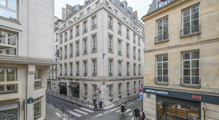 Rental apartment | Next to Louvre — photo 3