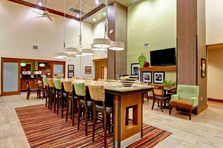 Hampton Inn & Suites Leesburg — photo 4