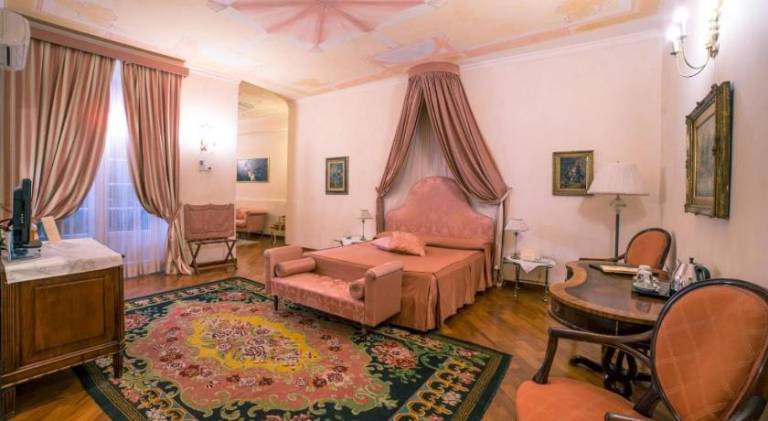 Palazzo Finati — photo 2