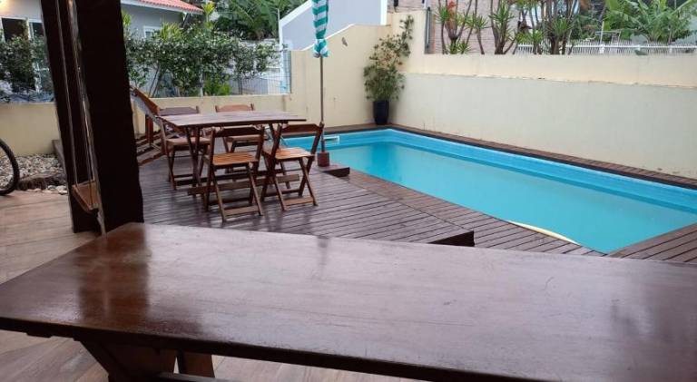 House with pool | Beach nearby | Pets allowed — photo 2
