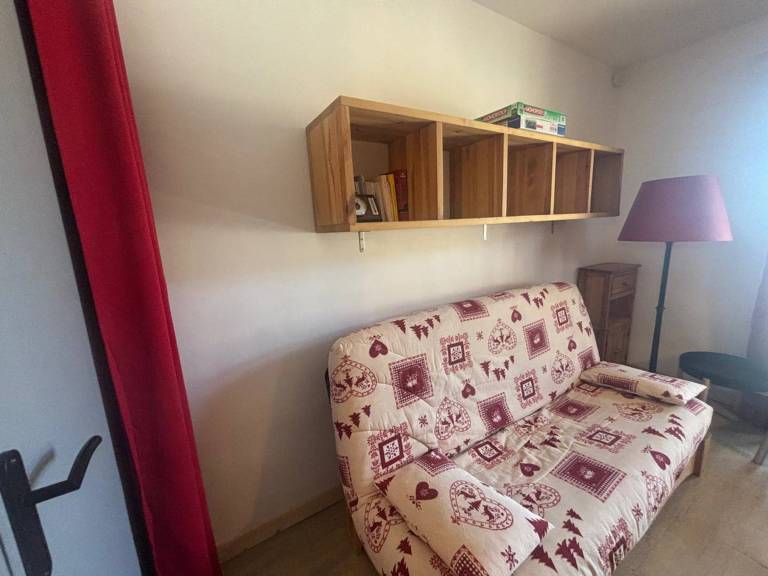 Studio cabin with elevator, ideal for couples or families, functional and well equipped — photo 4