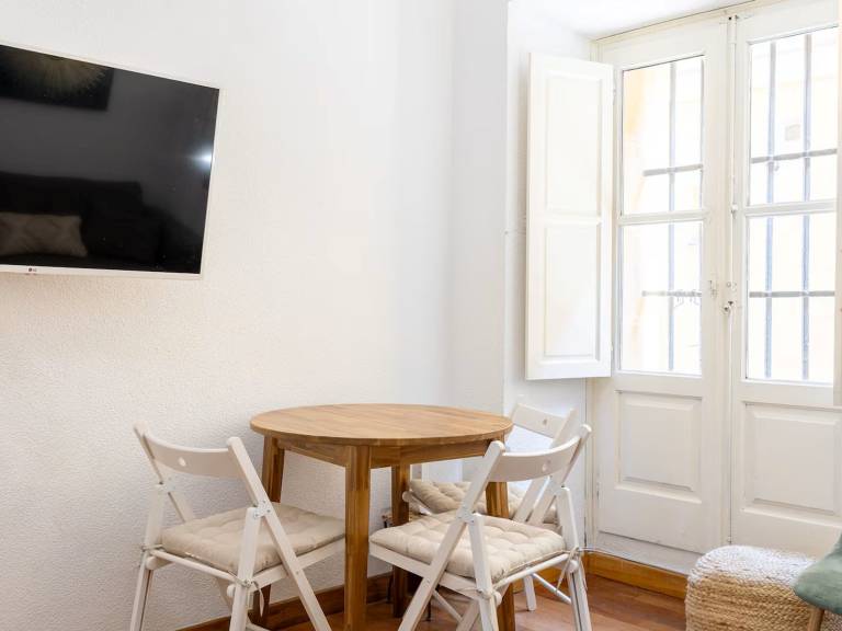 Holiday apartment | Close to Royal Palace of Madrid — photo 3