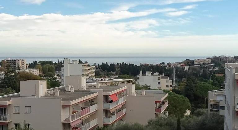 Beautiful apartment with pool | Pet-friendly in Valbonne