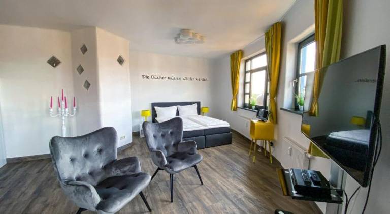 Lovely serviced apartment with garden, sauna & patio | Pet-friendly in Magdeburg