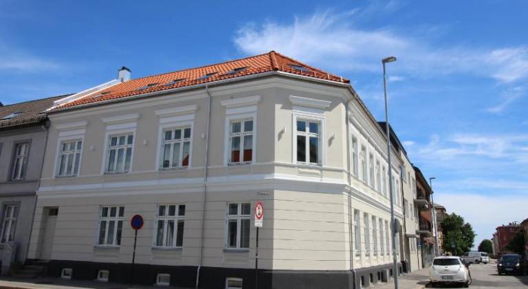 Holiday apartment with yard, BBQ & patio in Kristiansand