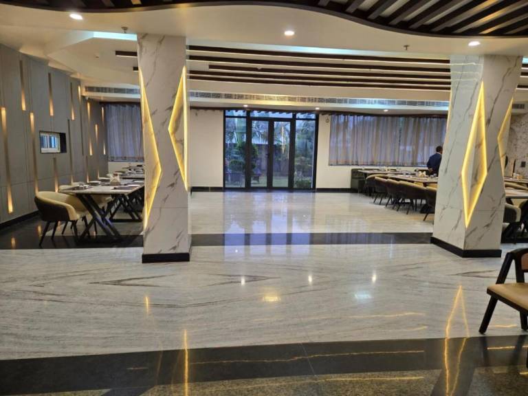 KNG GRAND HOTEL AND RESORT Fethapur Sikri in Agra