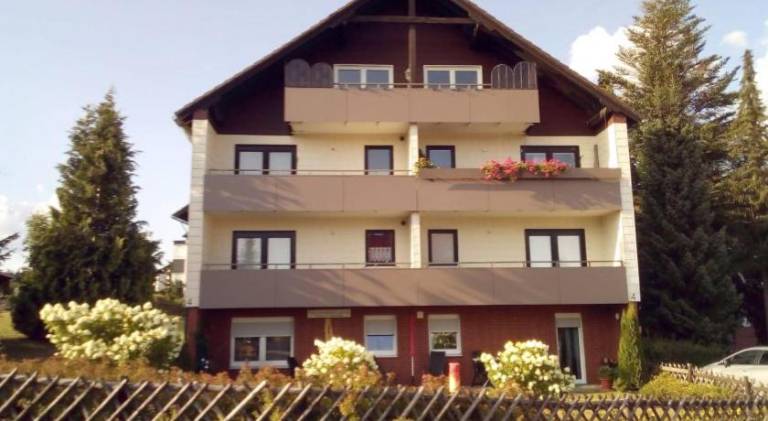 Rental apartment with 2 rooms for 4 persons — photo 3