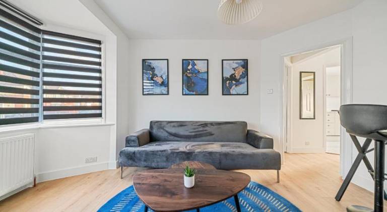 Pleasant apartment | Pet-friendly in Hayes