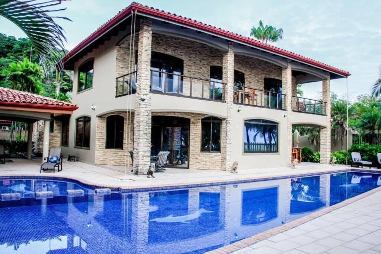 Villa  Playa Hermosa