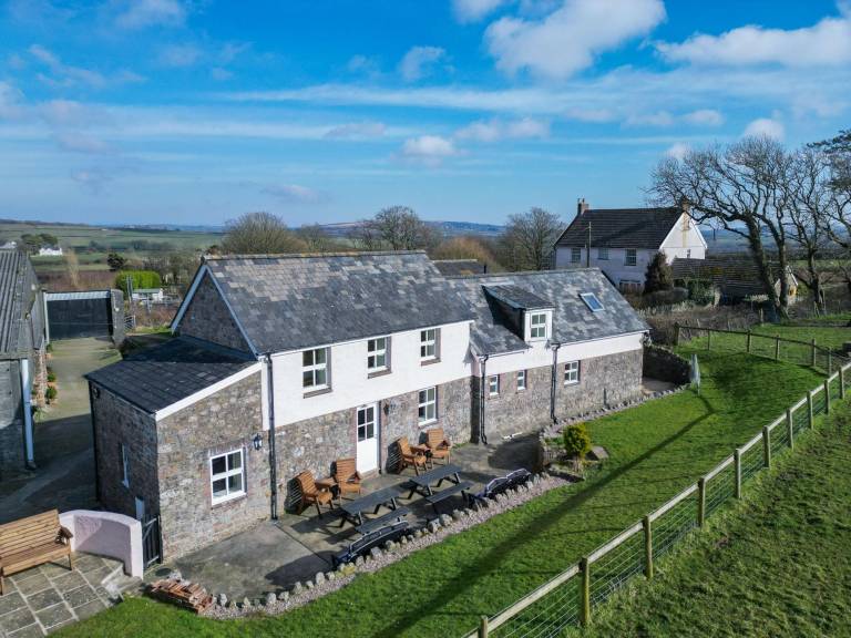 House  Llangennith