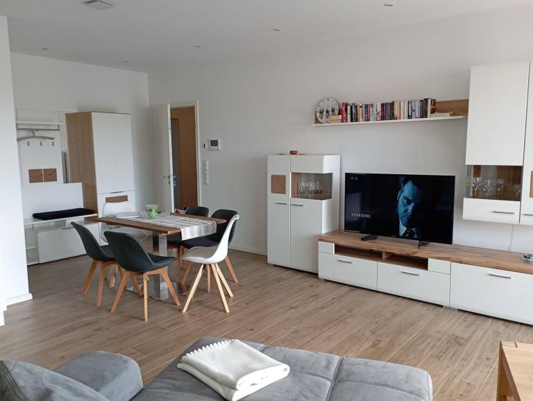 Komfortables Ferienapartment - Seerose - mit Sauna & Kamin am Malchower See — photo 4
