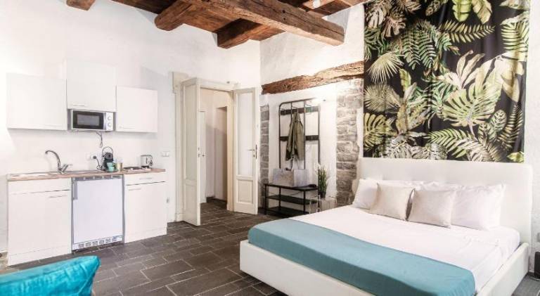Lovely apartment | Near Como Cathedral | Pets allowed in Brunate