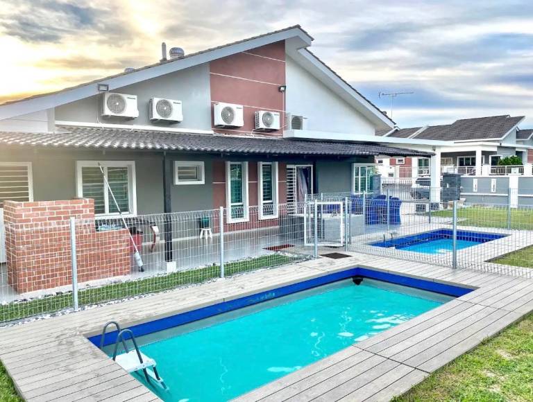 600 m&sup2; Ferienhaus