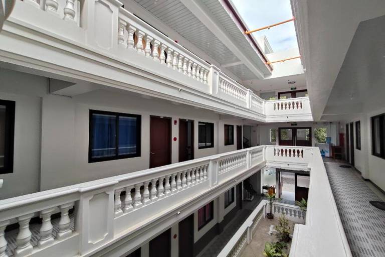 Benediktus Pilgerhaus Inn Vigan — photo 3