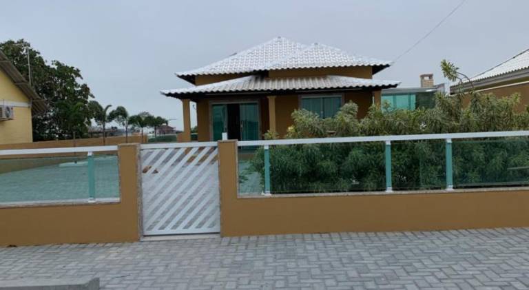 Vacation home with pool in Arraial do Cabo