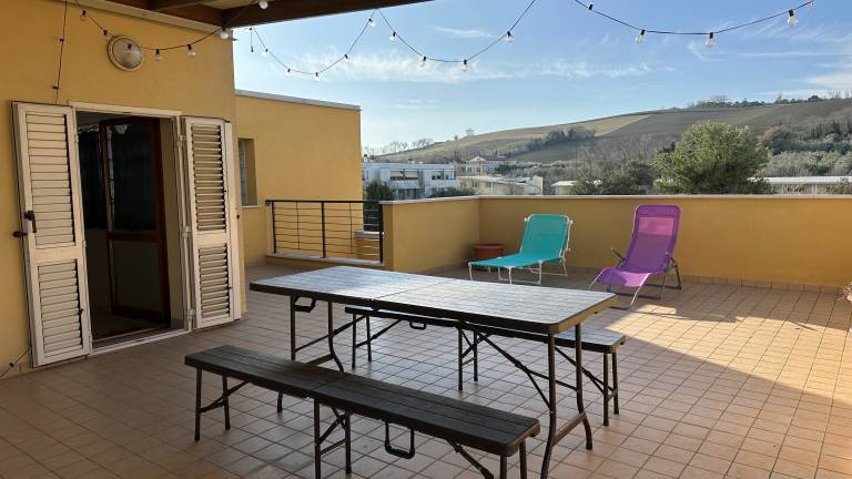 Children-friendly rental apartment with patio | City view | Beach nearby | Pets are welcome — photo 5