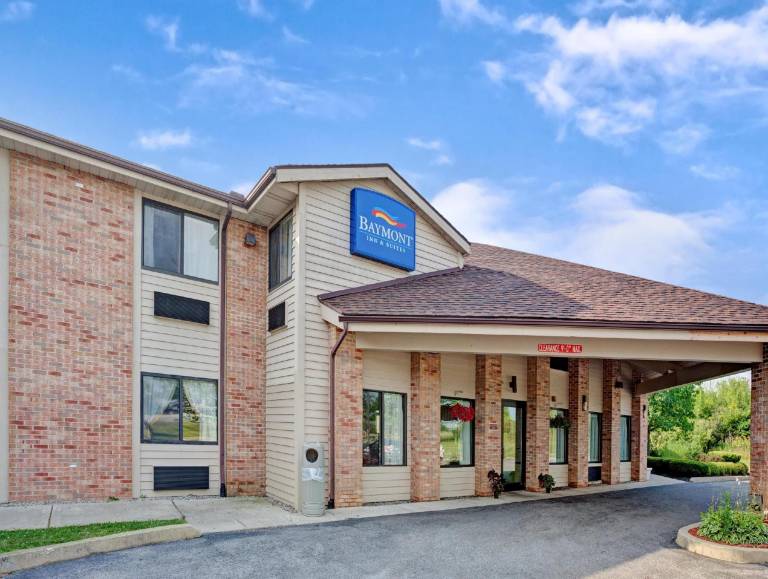 Baymont by Wyndham Monroe