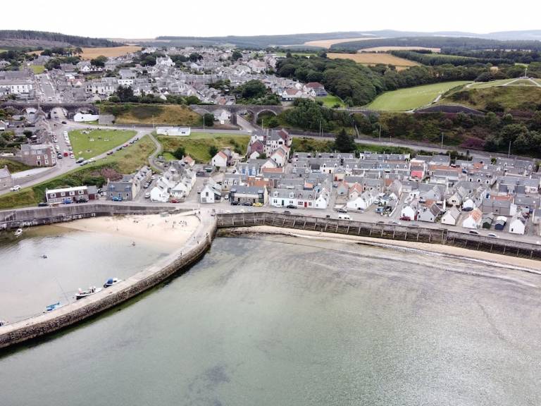 Cottage Buckie