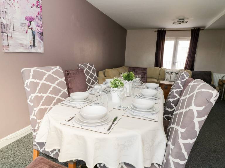 Cottage with 4 rooms for 8 persons — photo 4