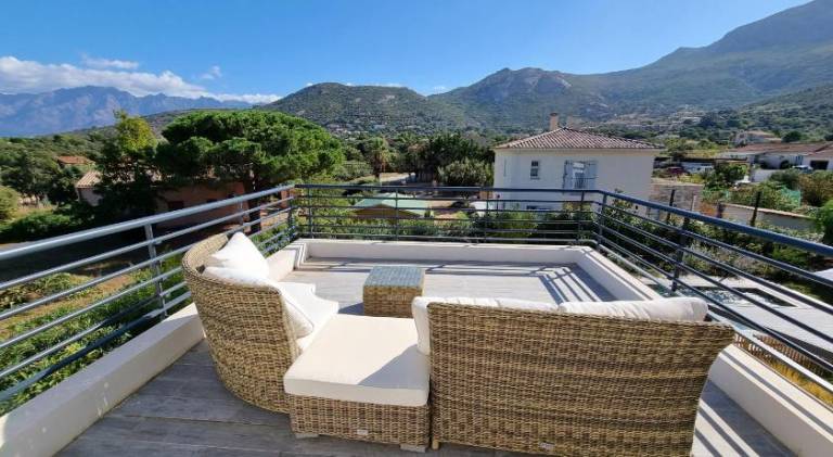 Villa with terrace, barbecue & private pool — photo 3