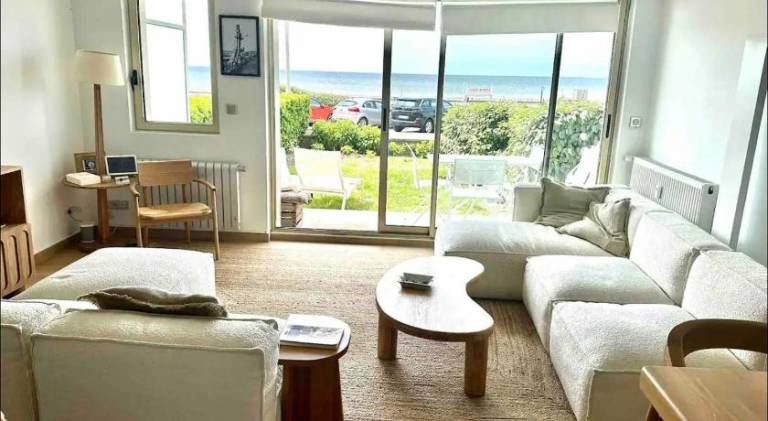 Le Touquet Beach, Front de Mer & Garage in Montreuil