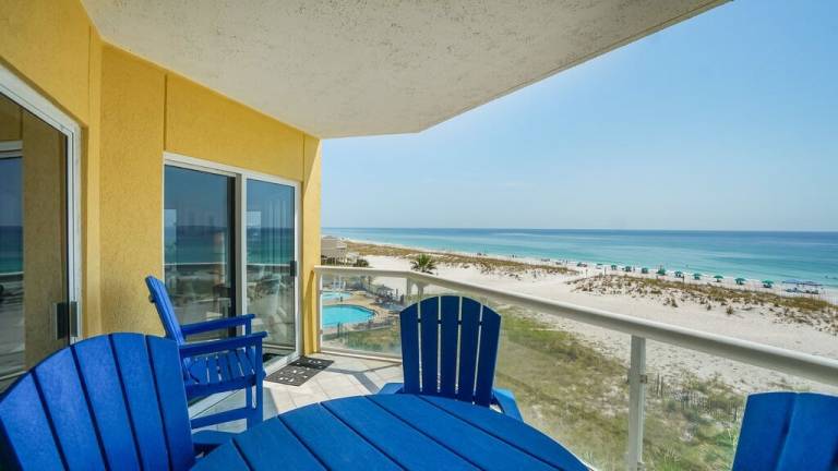 Condo Eledadolla