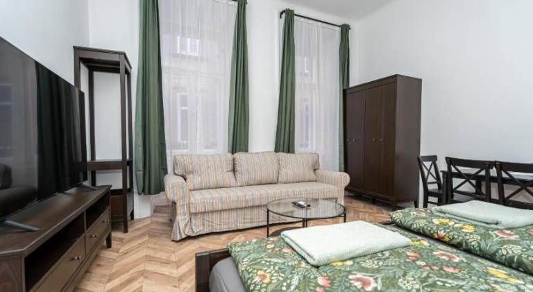 Apartment | Near St. Stephen's Basilica in Budapest