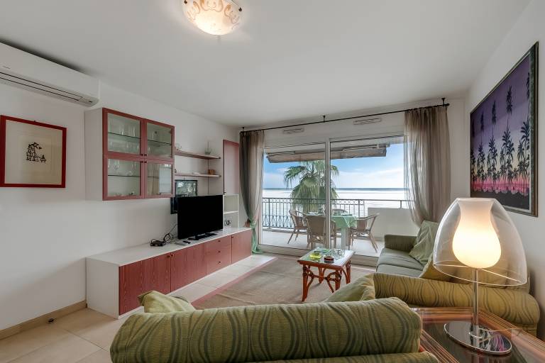 Fully equipped charming apartment with terrace | Beach nearby | Pets allowed — photo 4
