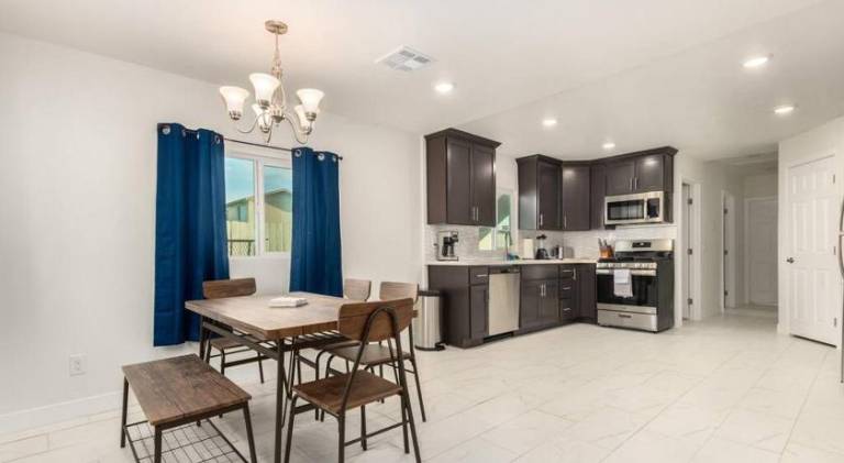 Apartment with 2 rooms for 7 persons — photo 3