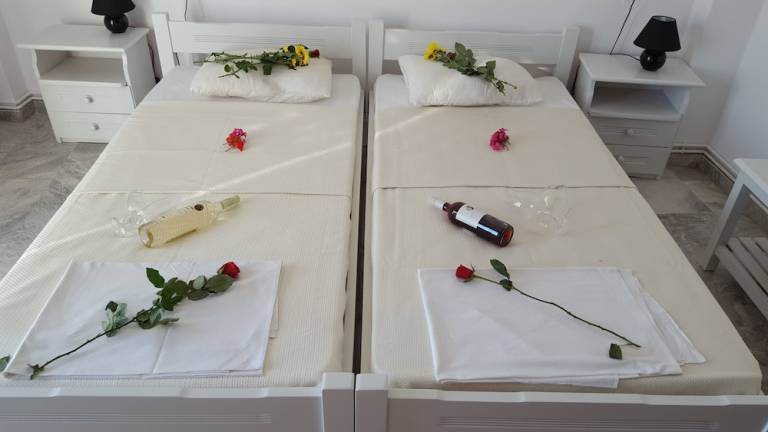 Απαρχοτέλ  Παραλία Γρα Λυγιᾶς