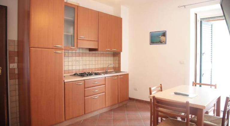 Serviced apartment with garden, pool & terrace — photo 4