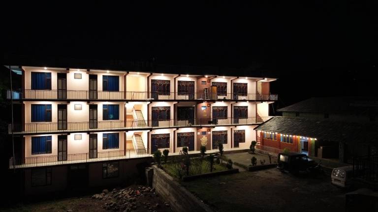 Bir Hotel by Aaroh — photo 4