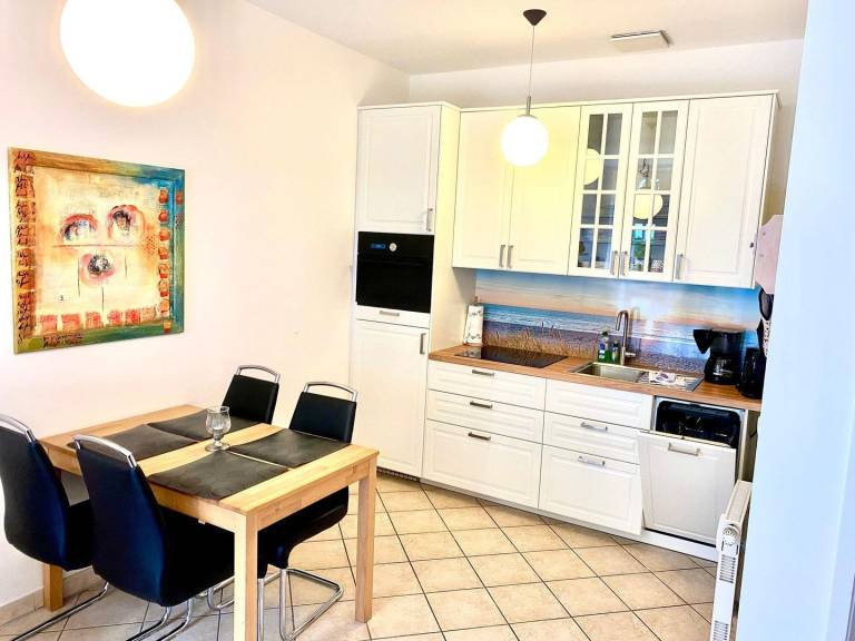 Komfortable 58m² Ferienwohnung für 3 Personen mit Terrasse und Hund — photo 2
