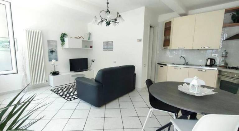 Holiday apartment with yard | Pets allowed in Rimini