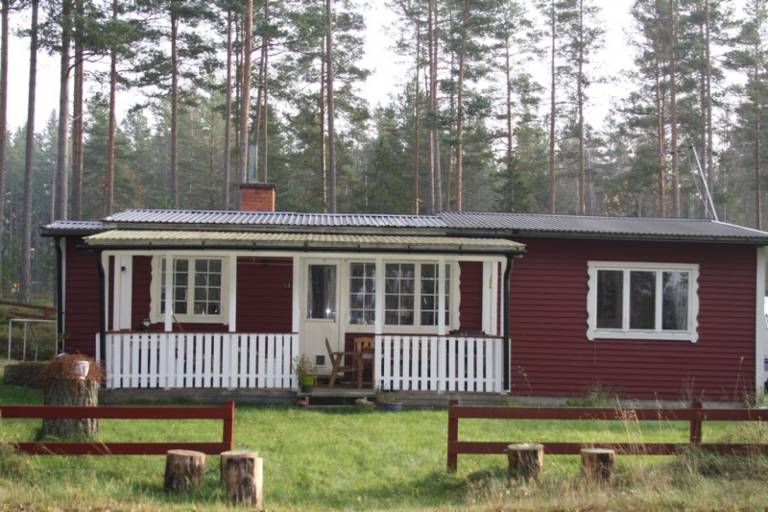 Vacation home with garden, grill & patio — photo 4