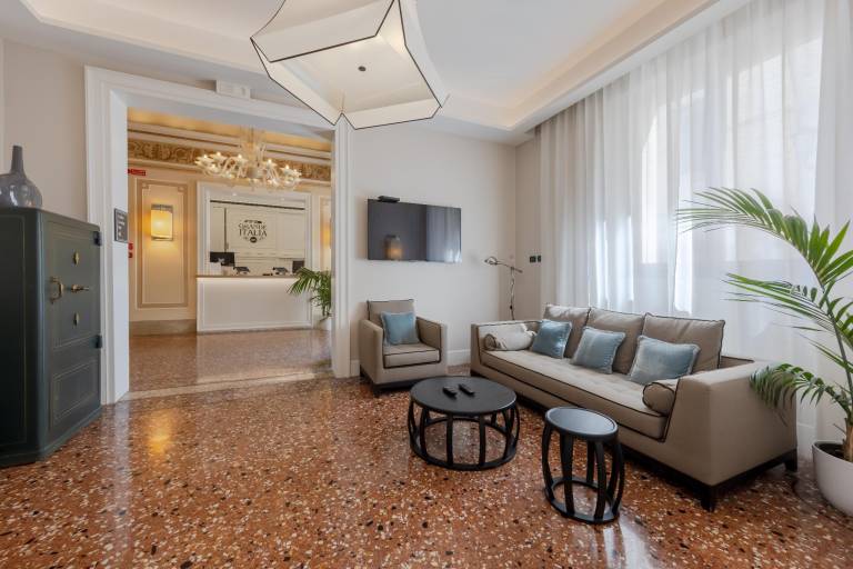 HOTEL GRANDE ITALIA — photo 2