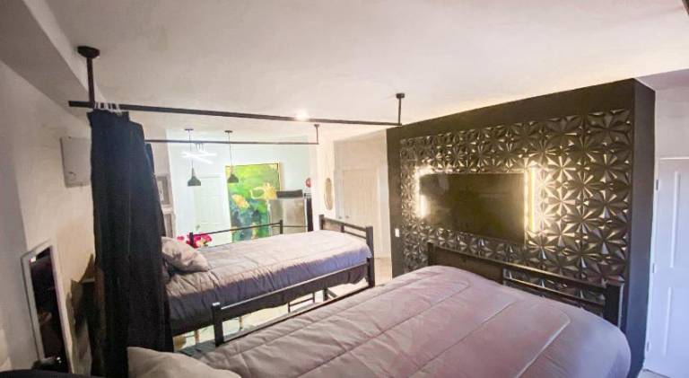 Baja Cabo Hostal Arenal in Escondido, CA