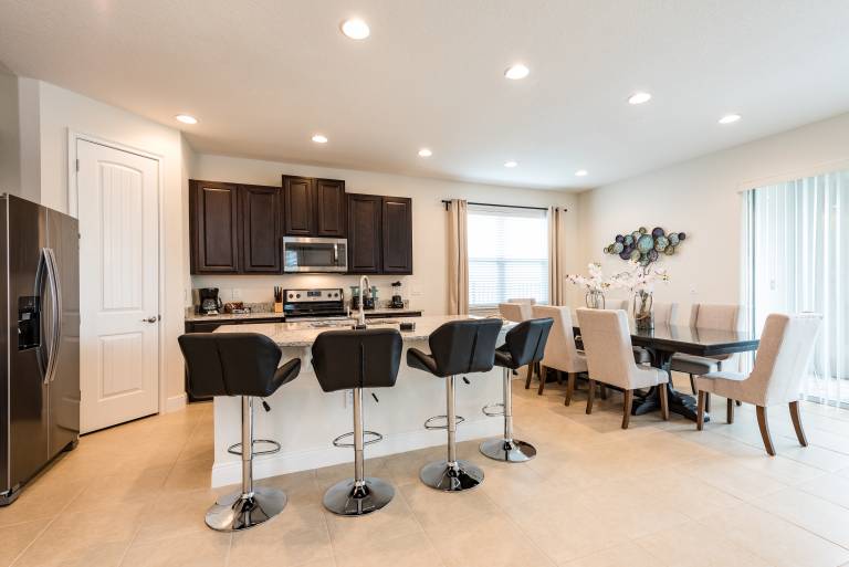Inviting Home near Disney with Private Pool, Water Park & Resort Access at Encore Resorts Reunion - 7416MR — photo 4