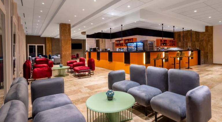 Hunguest Hotel Helios — photo 3