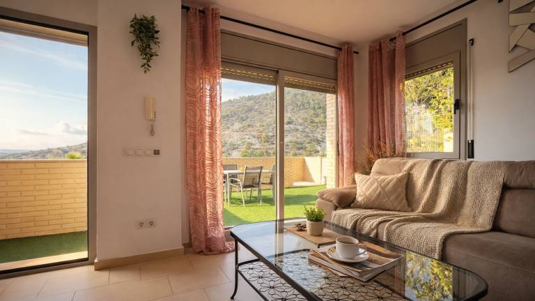 Duplex moderno 3 bedrooms, parking, sea views, terrace, balcony — photo 2