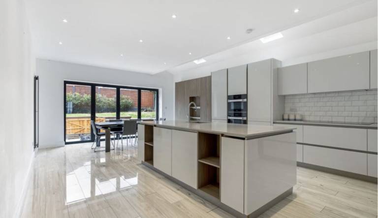 House  London
