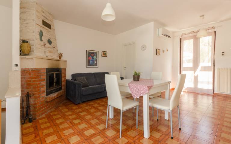 House with barbecue, garden & terrace | Panoramic view — photo 3