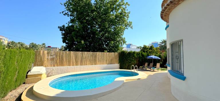 Fully equipped pleasant villa with grill, garden & private pool | Beach nearby | Dogs allowed — photo 5