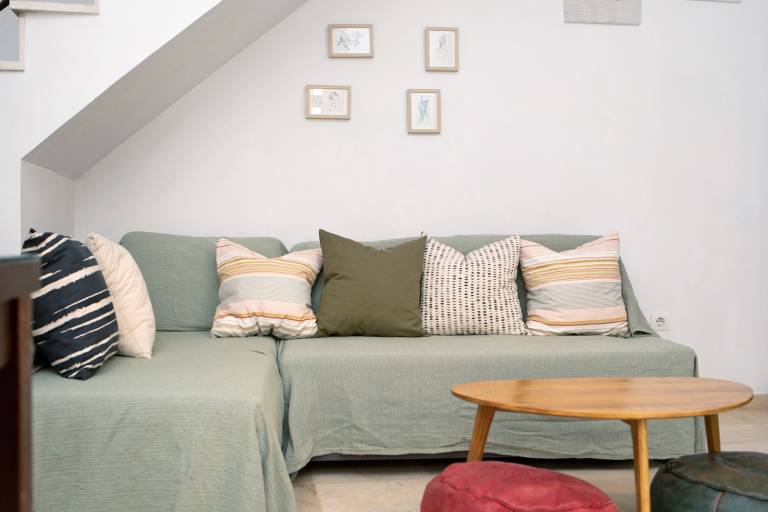 Fully equipped apartment with fast internet & patio | Near Alcázar of Jerez de la Frontera | City view | Pets are welcome — photo 4